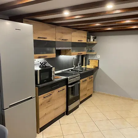 Felicia's House بيت للعطل *