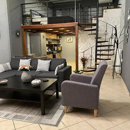 Felicia's House * أغريا