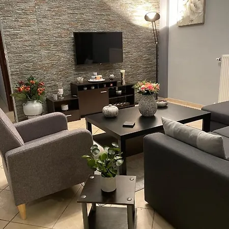 Semesterbostad Felicia's House *